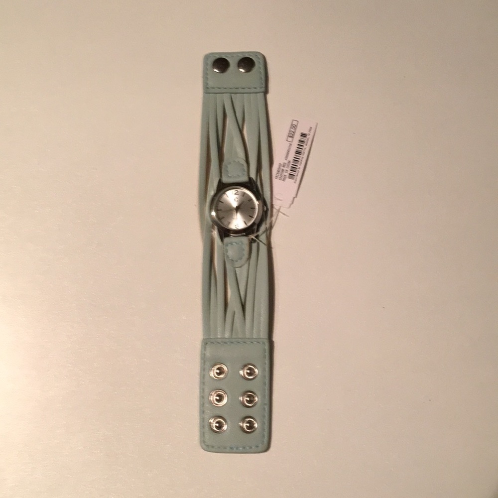 Snap closure charming Charlie watch mint green